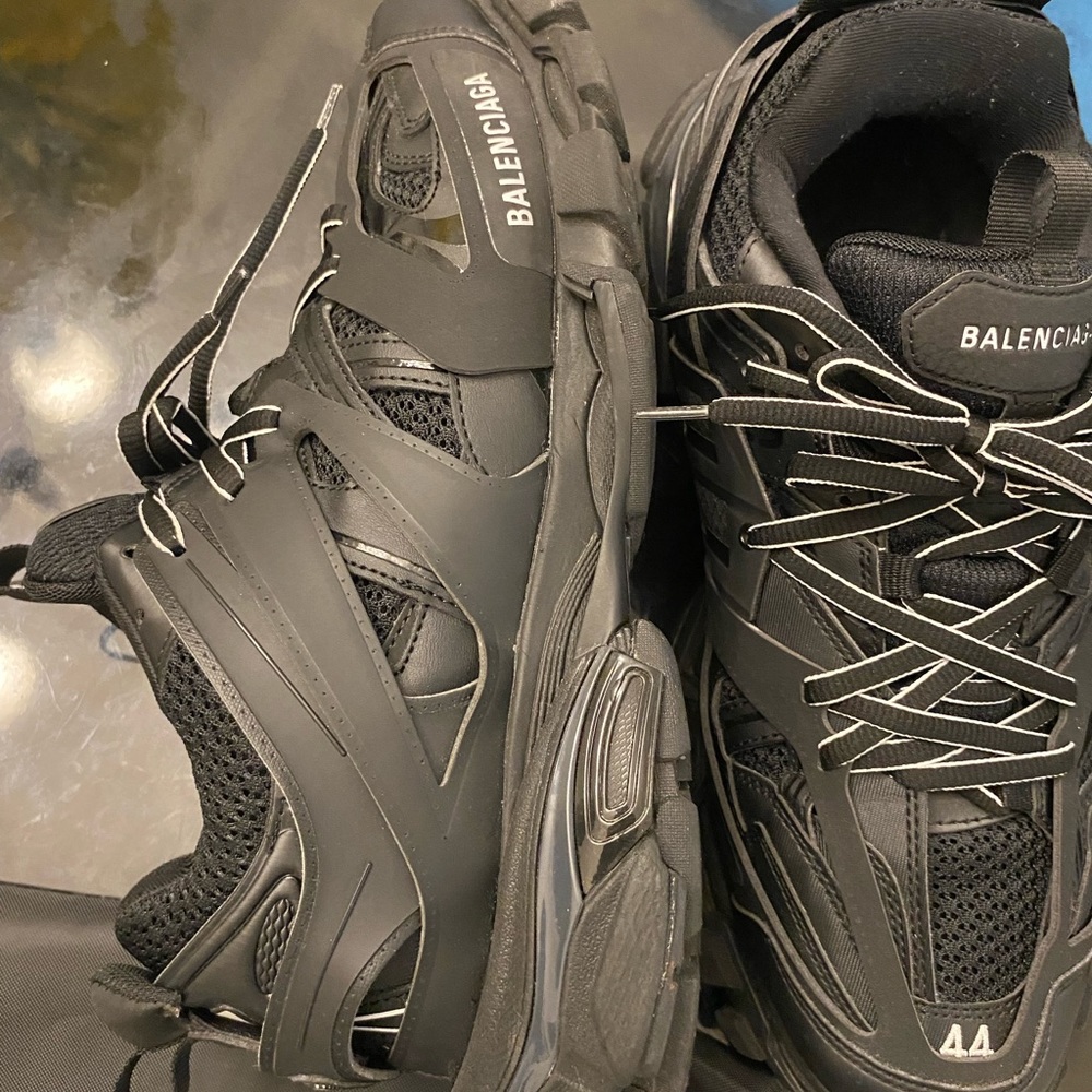 Balenciaga track triple black    100 deposit fee cash or PayPal - Picture 6 of 7
